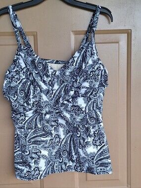 Lands End Womens 20W Tankini Swimsuit Top Paisley Built in Bra Swim Top Beach